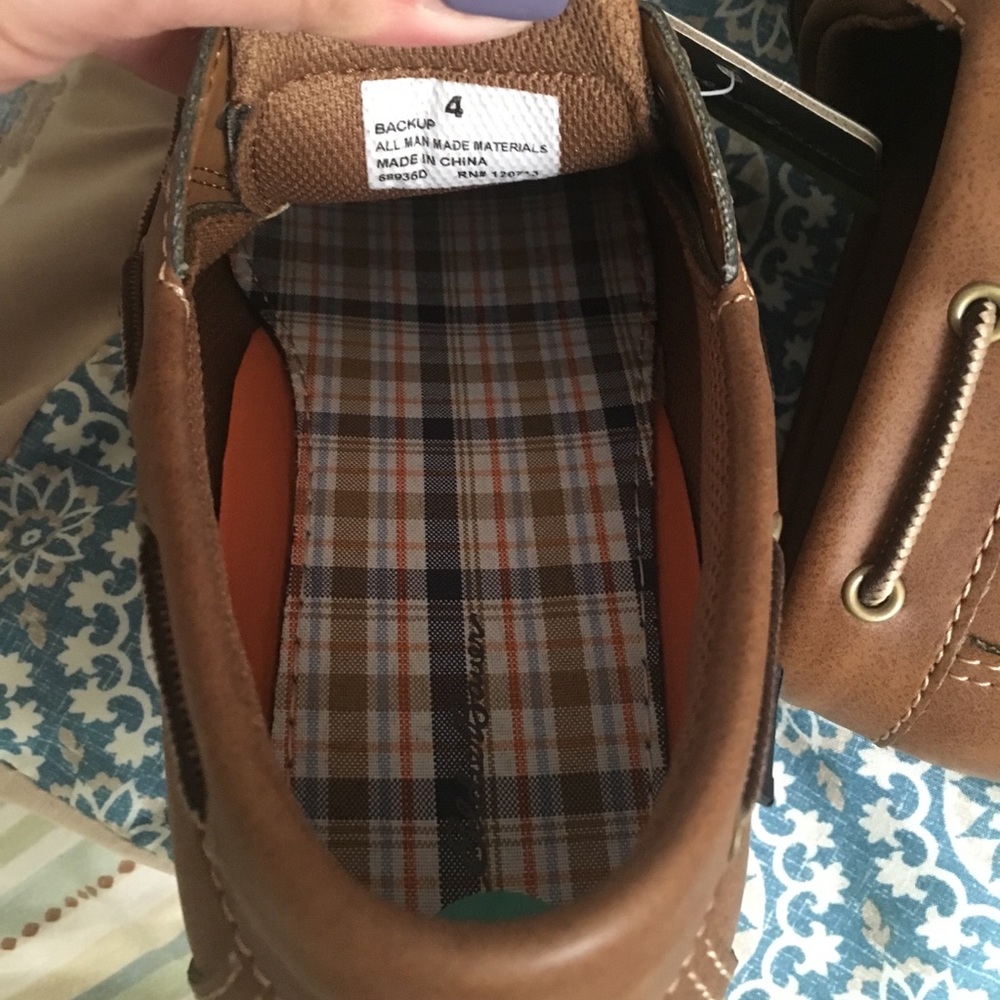 NWT Eddie Bauer Boys loafers - Picture 4 of 4